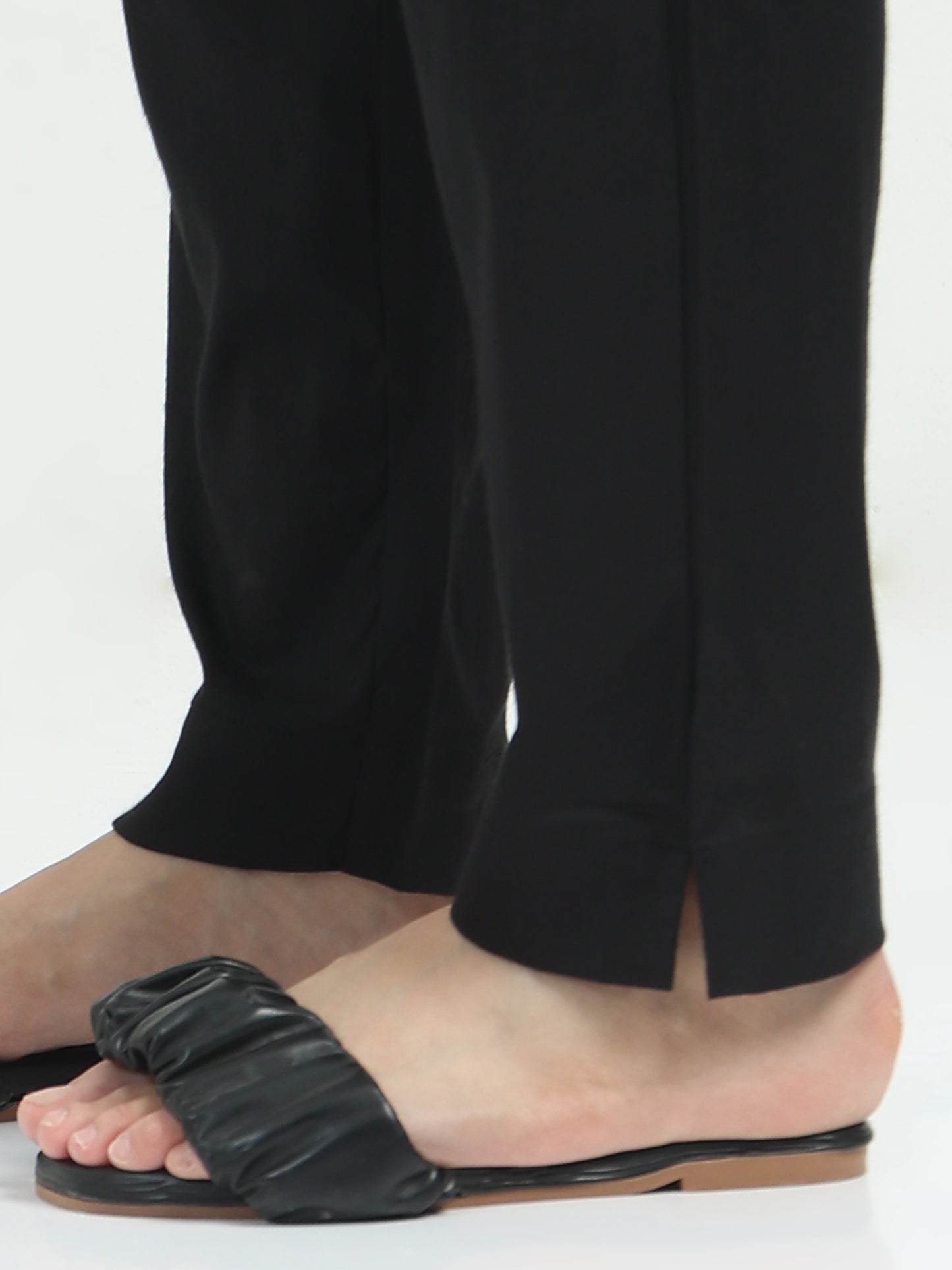 Everyday Stretch Pocket Pants - Black